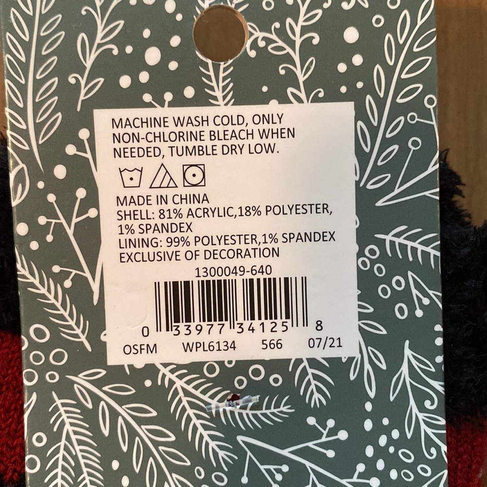 NWT LUK EES Cozy Socks - Picture 4 of 7